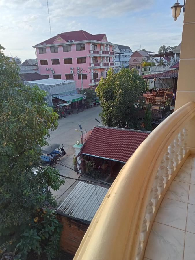 Makers Guesthouse Siem Reap Exteriör bild