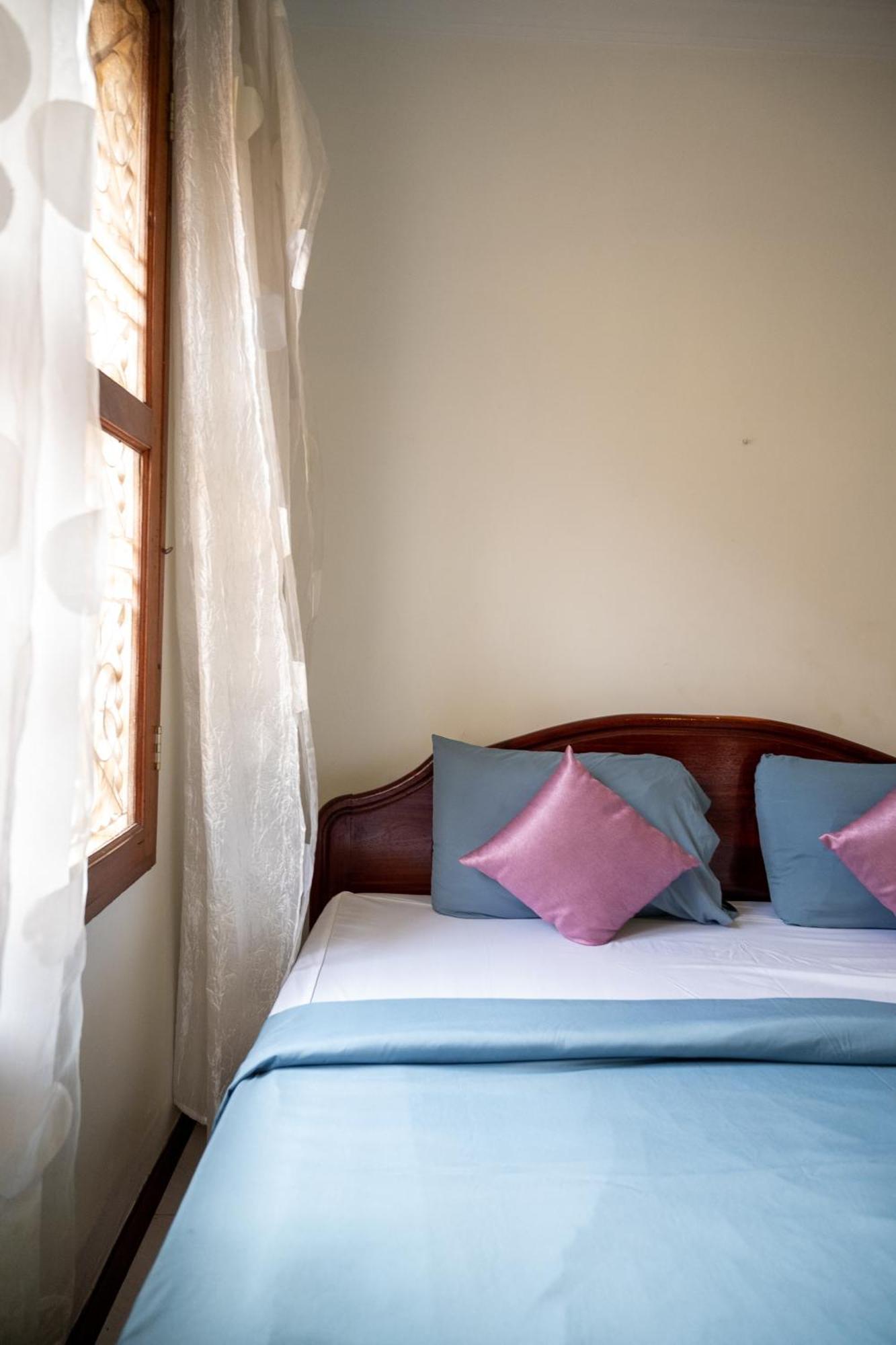 Makers Guesthouse Siem Reap Exteriör bild