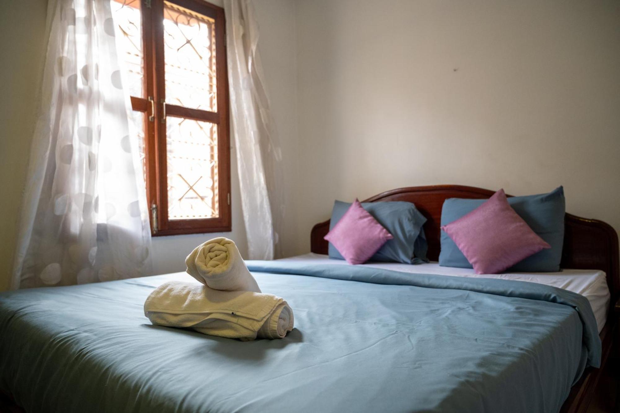 Makers Guesthouse Siem Reap Exteriör bild
